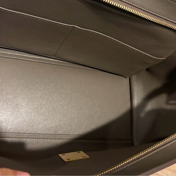 Celine Trapeze Leather Hand Bag - Picture 13 of 15